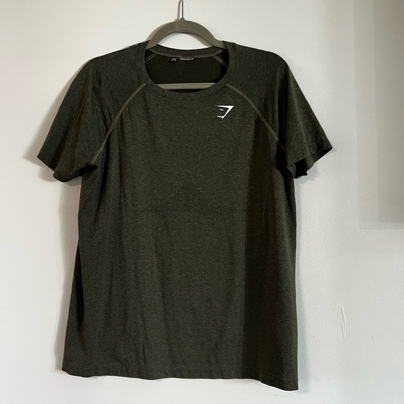 Gymshark Vital Seamless 2.0 Light T-Shirt - Base Green/ Marl - Picture 4 of 9